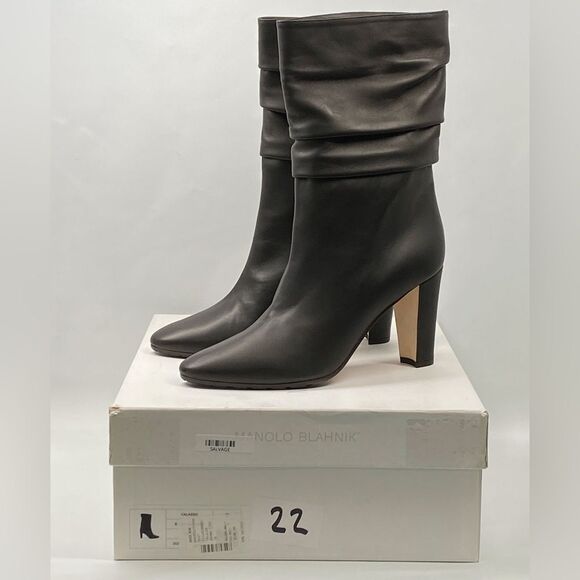Manolo Blahnik Calasso 90MM Ruched Leather Boots size 38 - Picture 14 of 16
